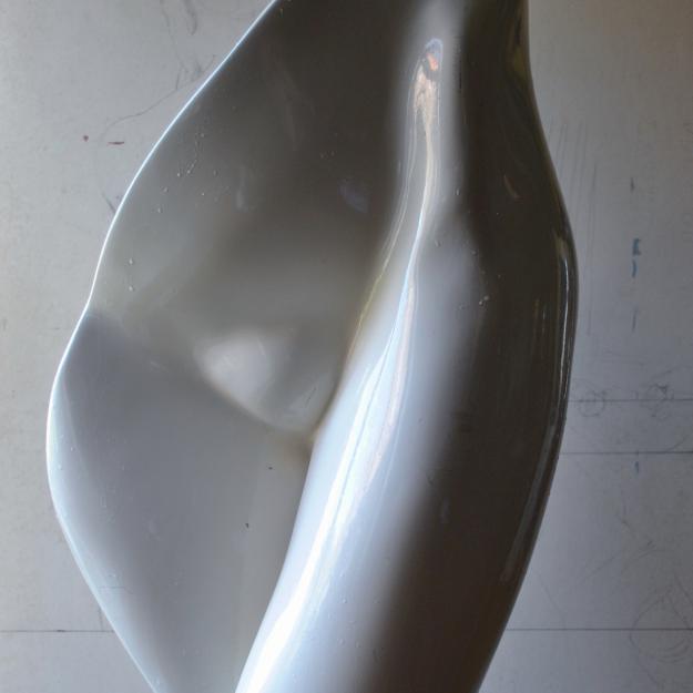 4/1993 Damesfragment IV (onderlichaam) polyester afm.78hx34bx45l cm €900,-